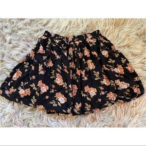 Brandy Melville Floral Skirt 🧡